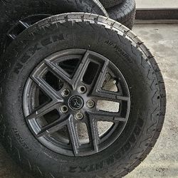 Jeep Wheels And Tires Set Of 5