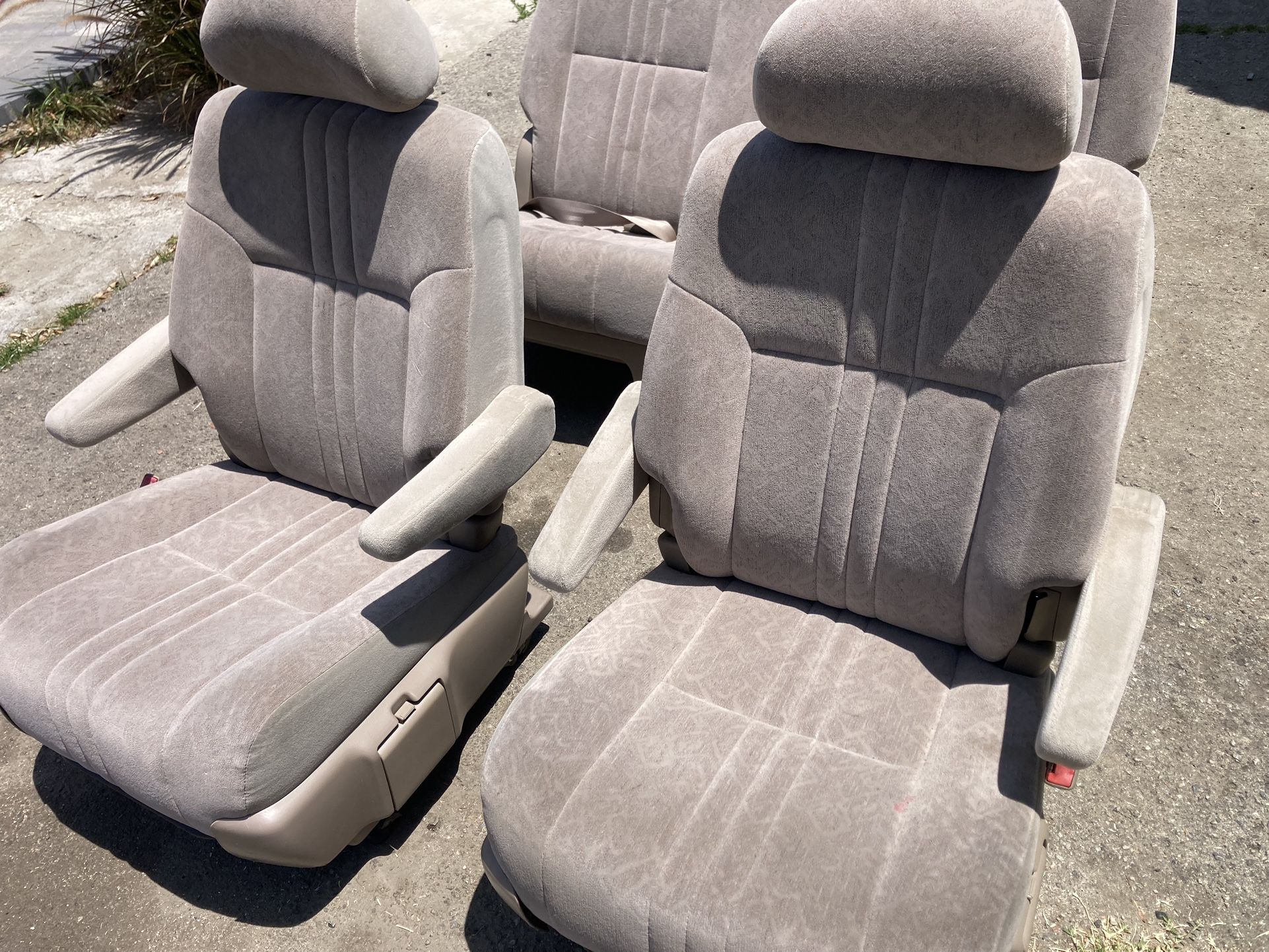 1999 Toyota Sienna