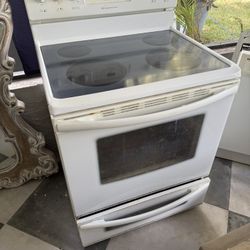 I Fridgidair Range Stove Oven 