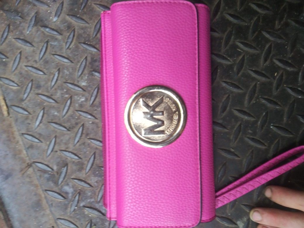 Michael kors wallet