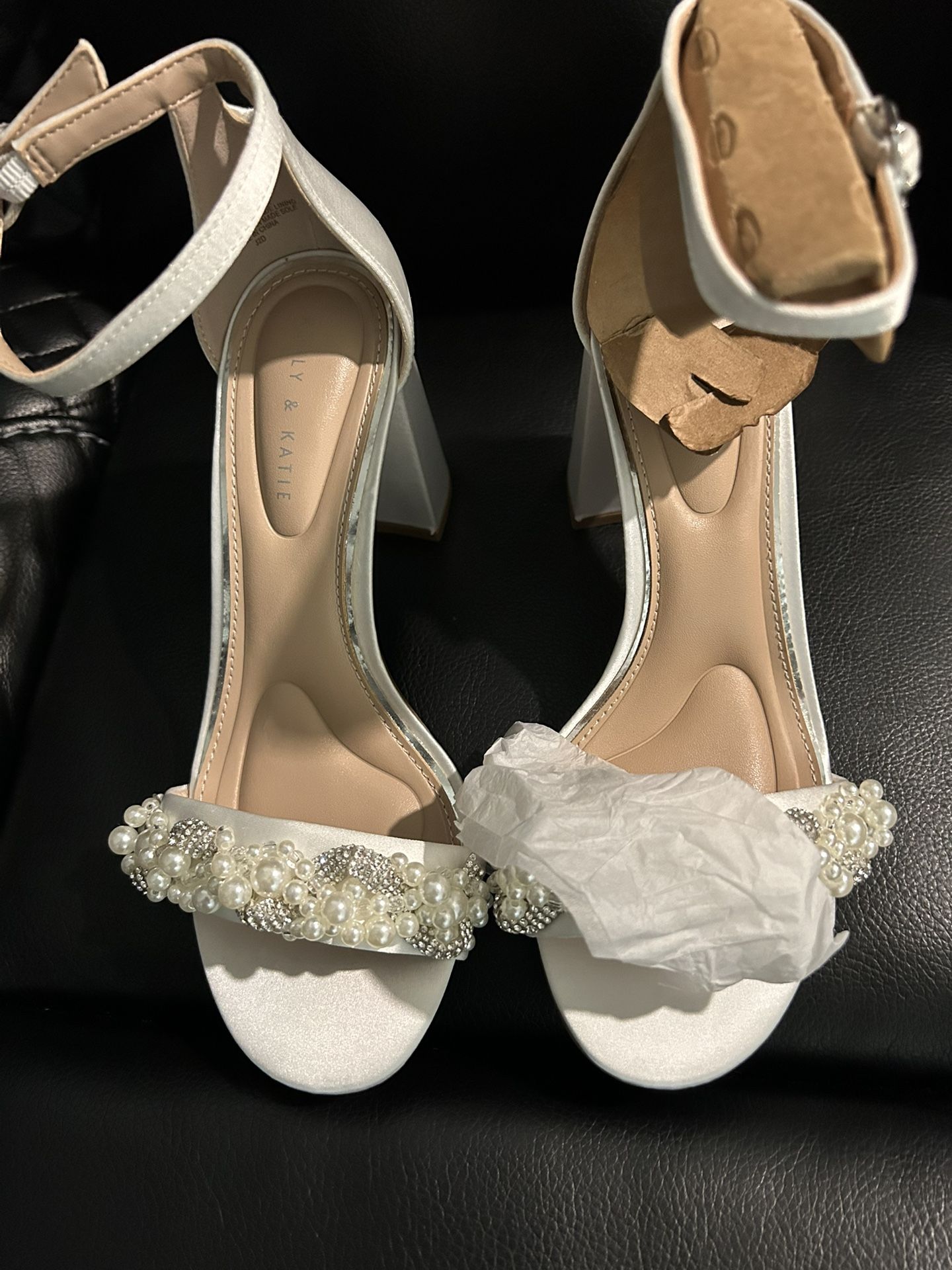 Kelly & Katie Drema Sandal