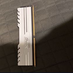 XPG Gammix D10 8GB DDR4 3200MHz