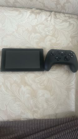 Nintendo Switch Console + Wireless Controller – Works Perfectly