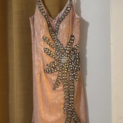 Vestido con piedreria/ Beaded Cocktail Dress