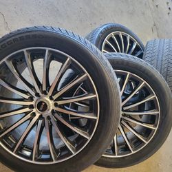 225/50/R17 Tires and Rims 17" NS
