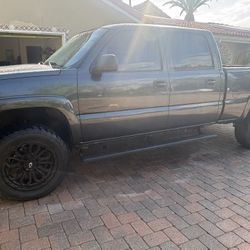 2005 Chevrolet Silverado 2500
