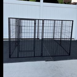 Dogs/ Animals/ Dog Playpen/ Crate/ Dog Run/ Pets/ Brand New