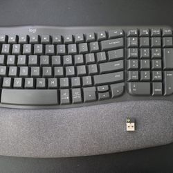 Logitech Wireless Keyboard Mouse