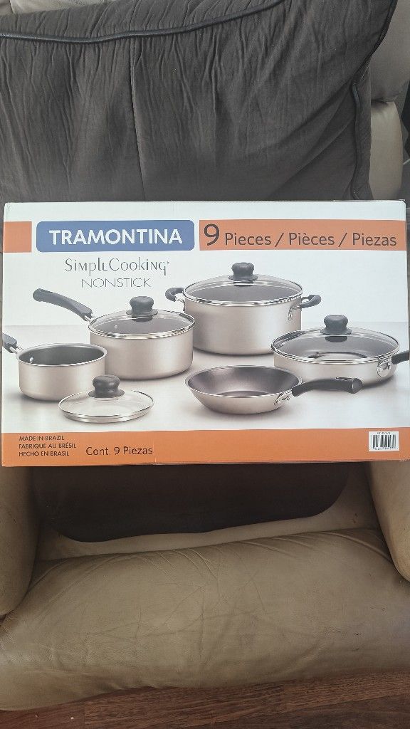 Simple Cooking. Nonstick. Tramontina.