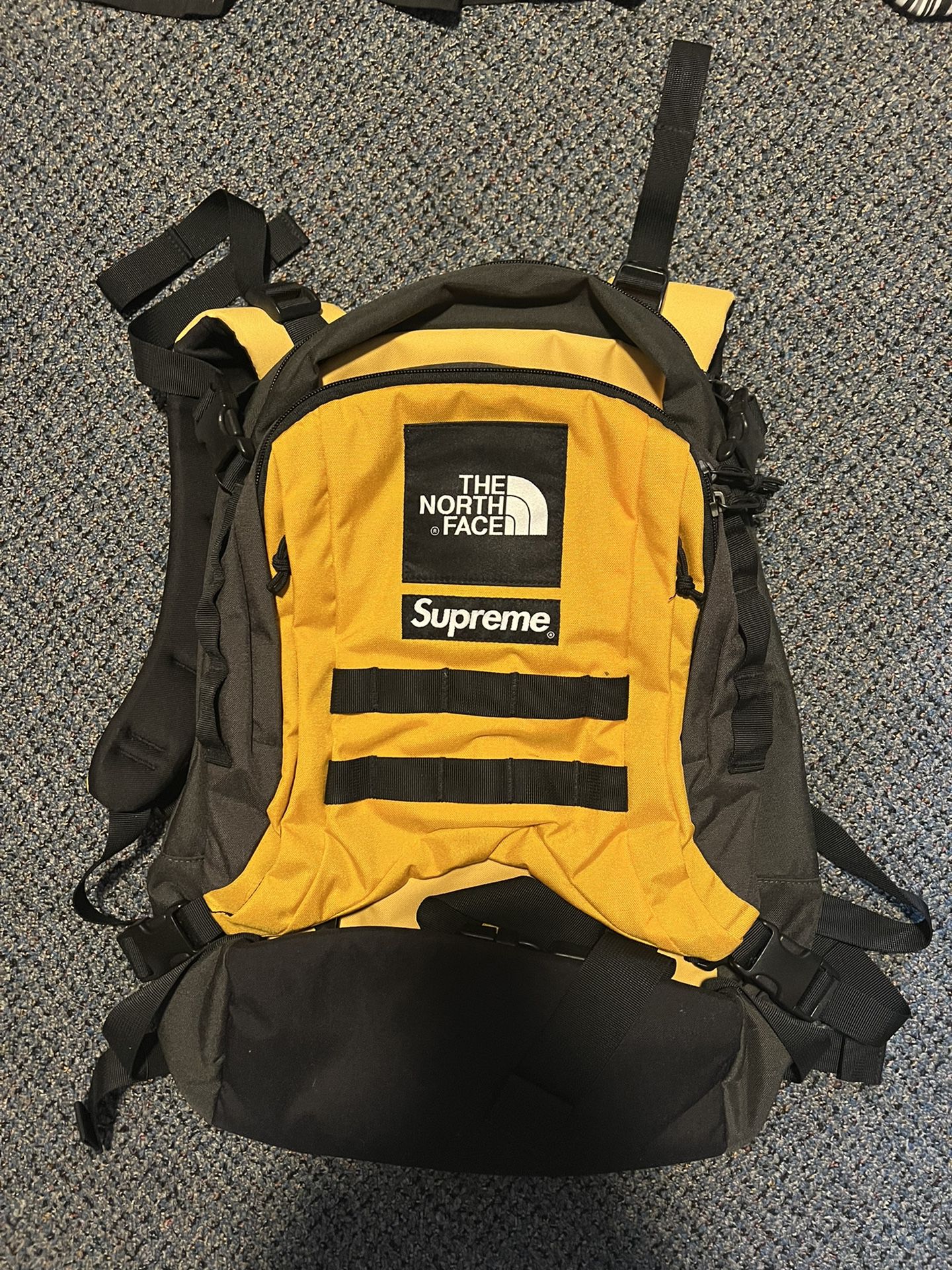 Lv Supreme Backpack for Sale in Carmel, IN - OfferUp