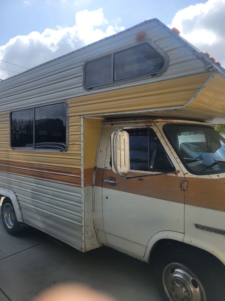 1976 RV