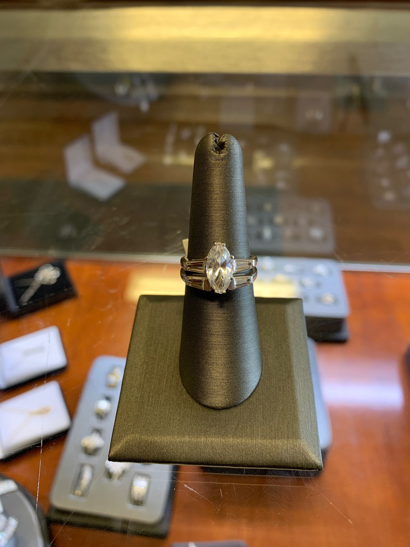 14K White Gold Wedding Set