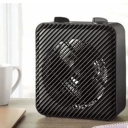 Pelonis 1500W 3-Speed Electric Fan-Forced Space Heater, Black , New, PSHO8F1AWW