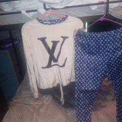 Lv Pants And Shirt