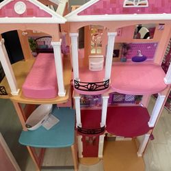 Barbie Dollhouse 