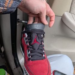 Jordan spizikelow toro retro brovo