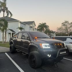 Nissan Titan 2004 