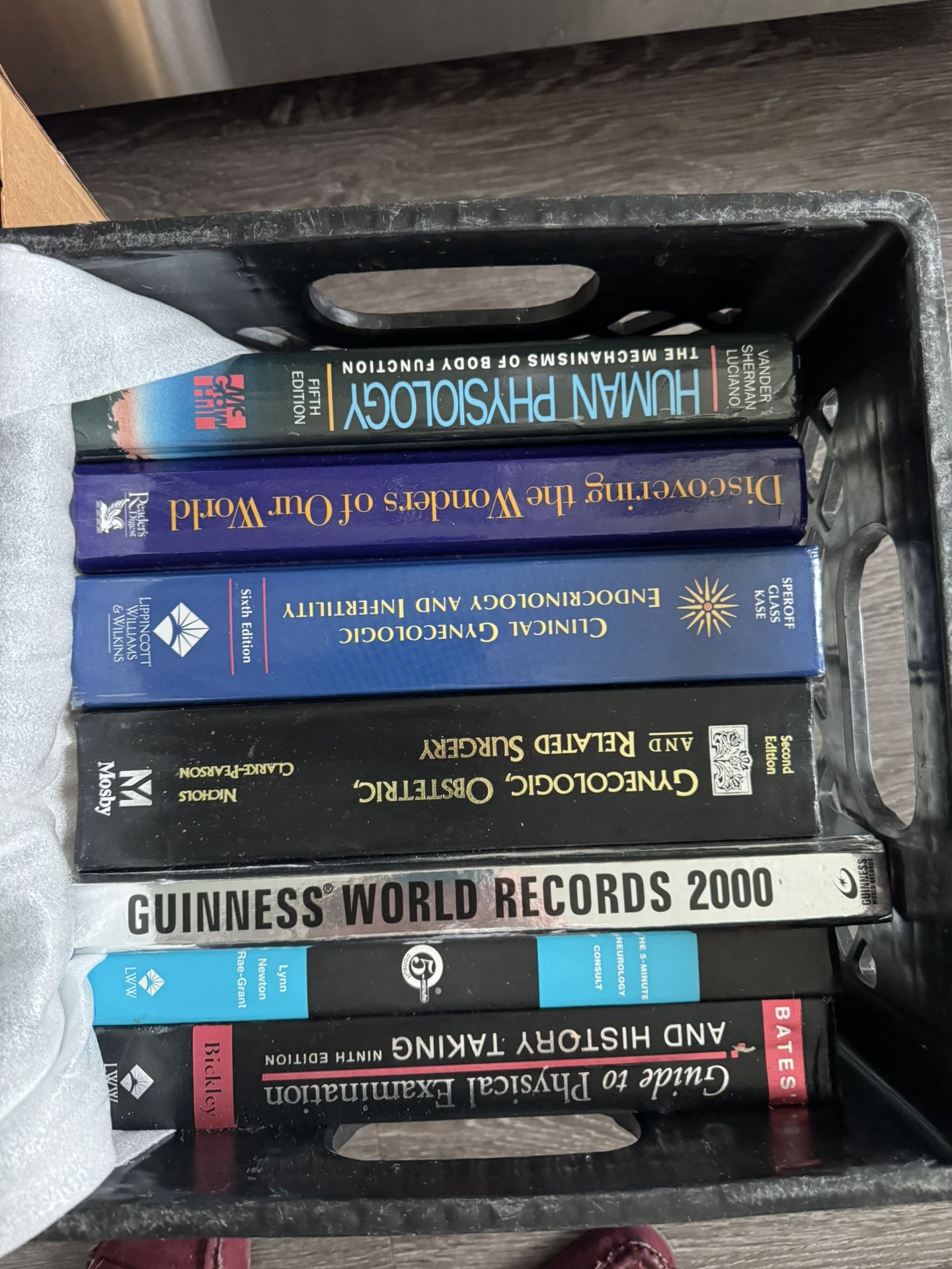 2 boxes of medical books Free