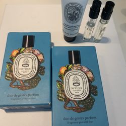 DIPYTIQUE Set Of Two 10ml Hand & Body Lotion  Eau Rose Eau Des Sen 2ml Parfum x 4 EAU Des Sen Eau Rose EAU Do son