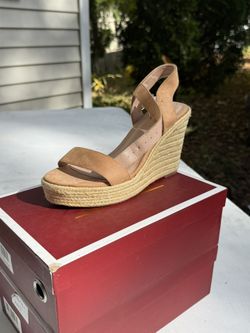 Tan suede wedge sandals with rope detail size 8.5