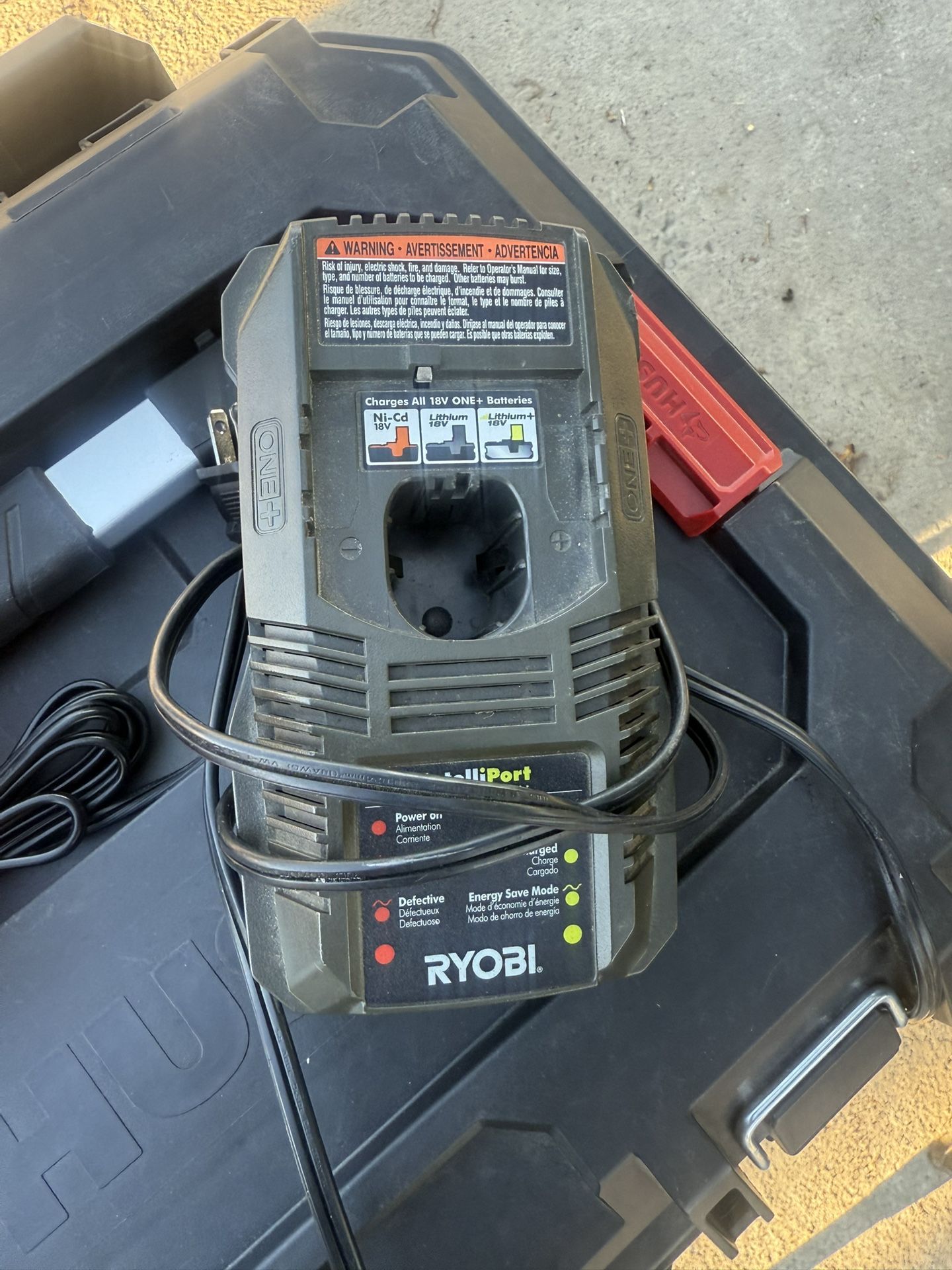 Ryobi Charger 18v