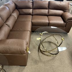 Cozy Stylish Nice Sectional!