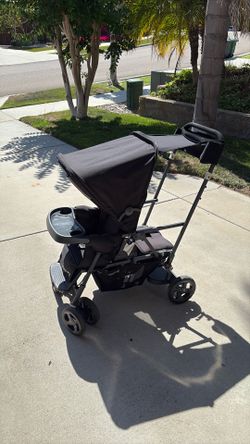 Joovy Caboose Sit and Stand Double Stroller (Great Condition)