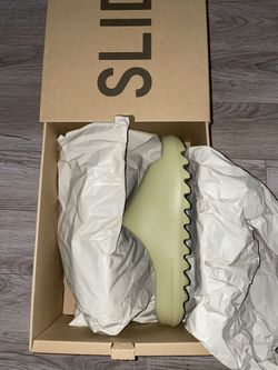 Yeezy Slides