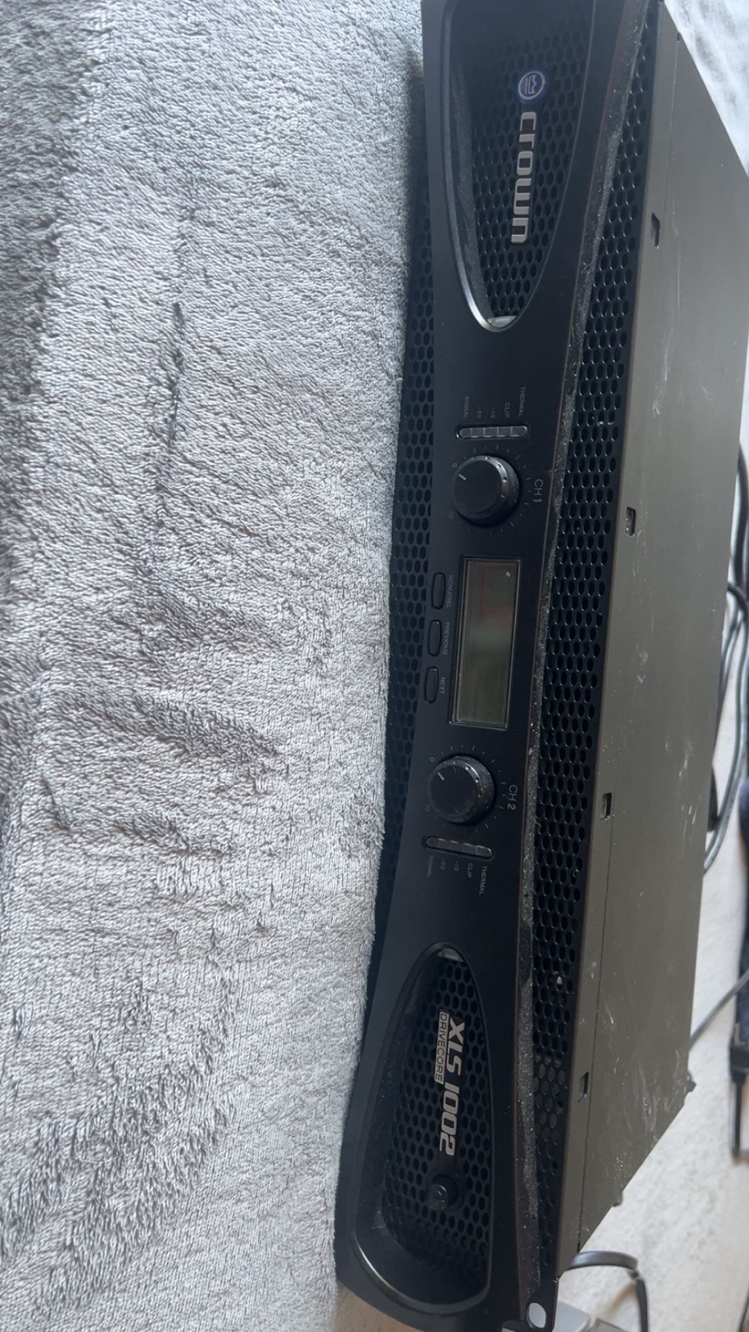 Crown XLS 1002