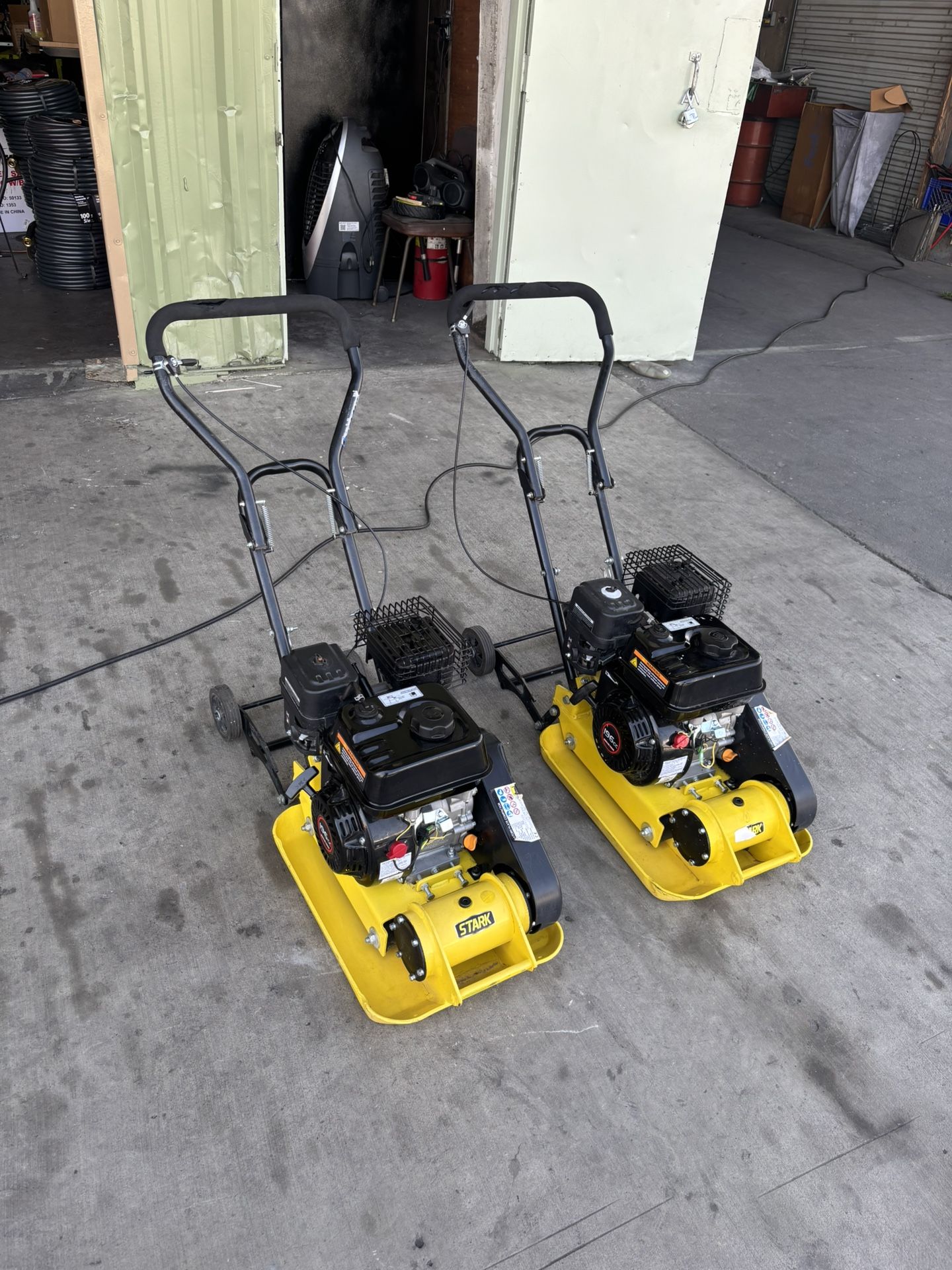 Stark USA 6.5HP Walk Behind Plate Compactor 196cc Motor