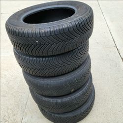 Michelin 195/65R15 set 5 tires total