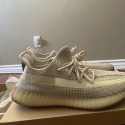 Yeezy 350 Citrin