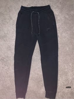 Black Nike Tech Fleece Pants