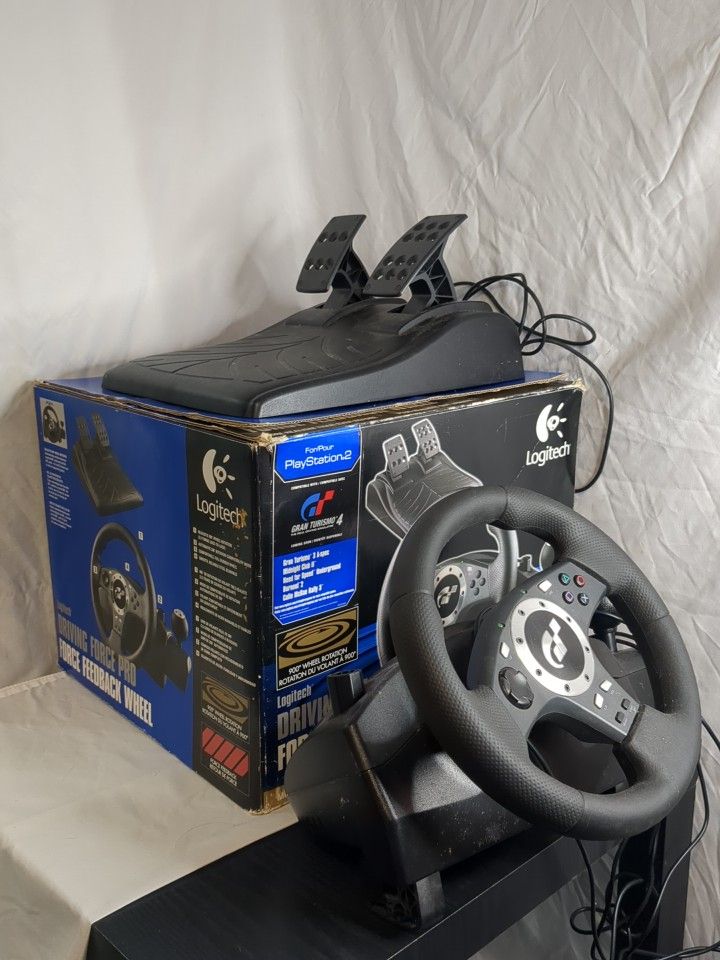 Sony PlayStation 2 Logitech Driving Force Pro Force Feedback Wheel Gran Turismo