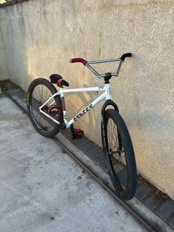 Throne Streetco 29in (TRADES OR CASH)