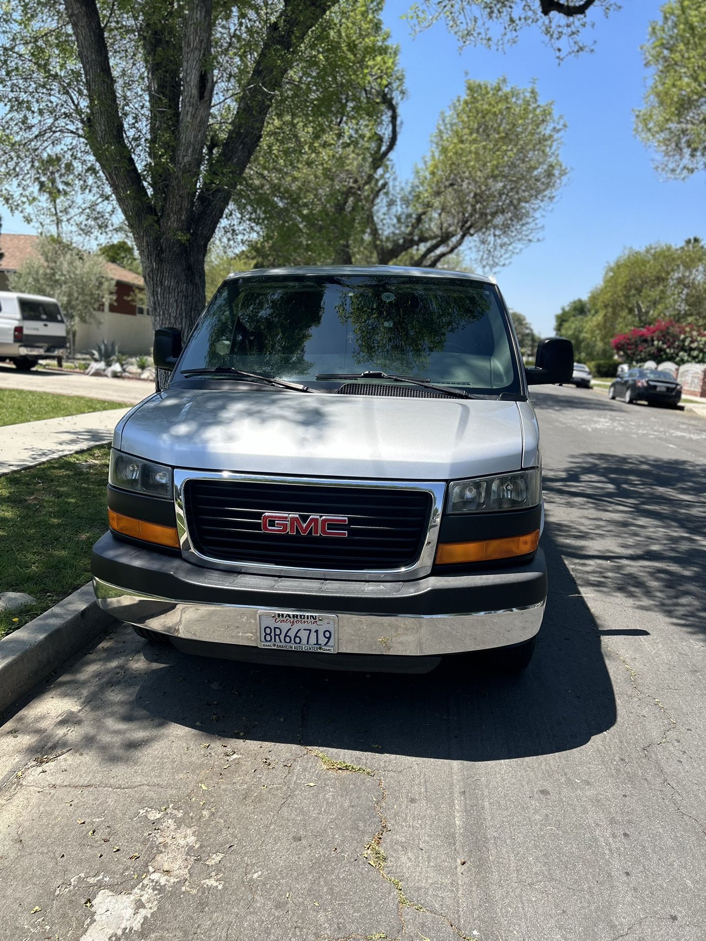 2010 GMC Savana