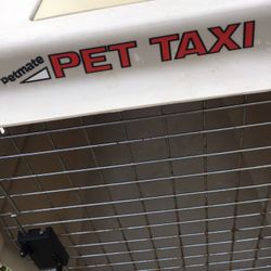 Medium Pet Crate 