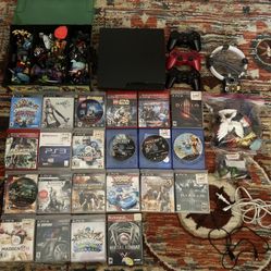 Ps3 lot with lots of games and skylanders