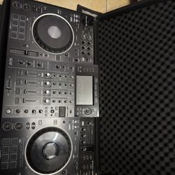 Pioneer XDJ-XZ All In One 4 Channel DJ Controller