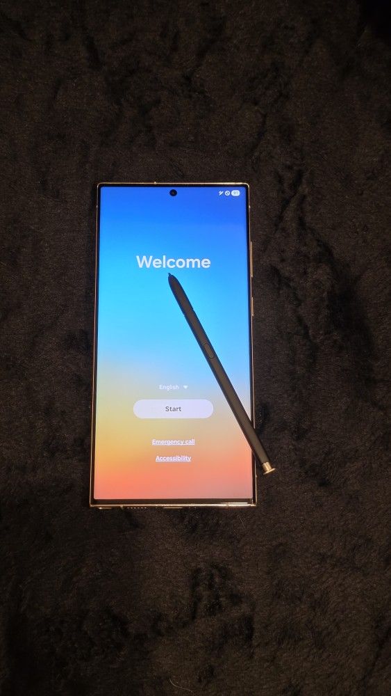 Near Mint Unlocked Samsung S23 Ultra 256GB with All Original Items