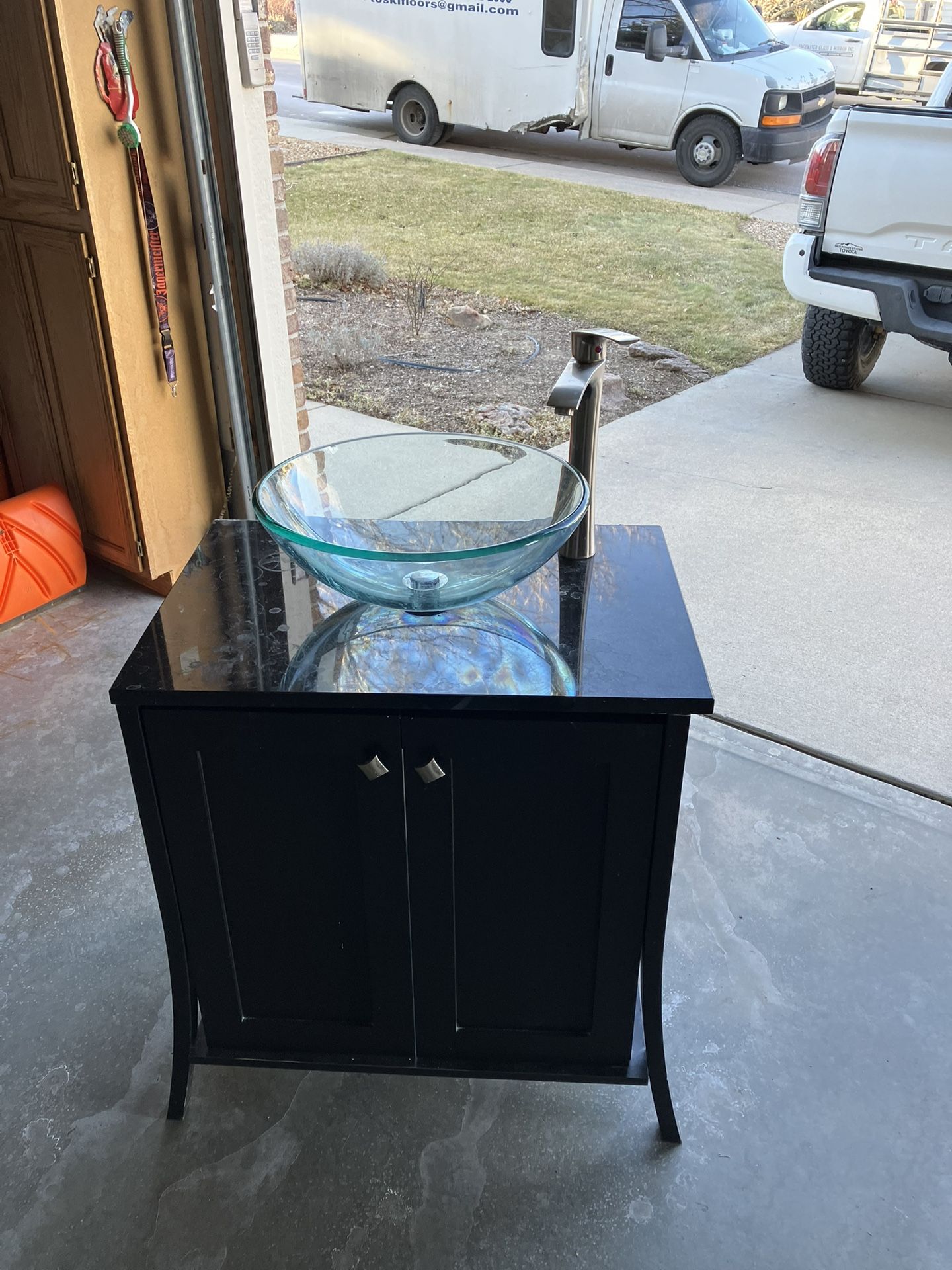 Bathroom Vanity With Sink And Faucet