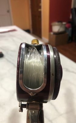Balanced fishing reel