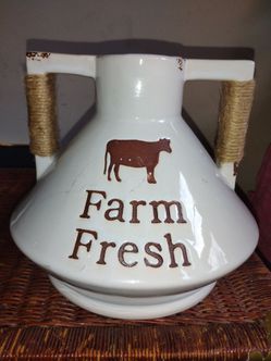 Farmhouse kitchen decor