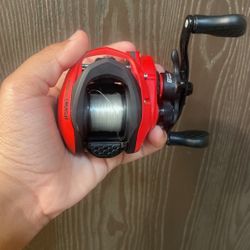 Lews Smash Fishing Reel