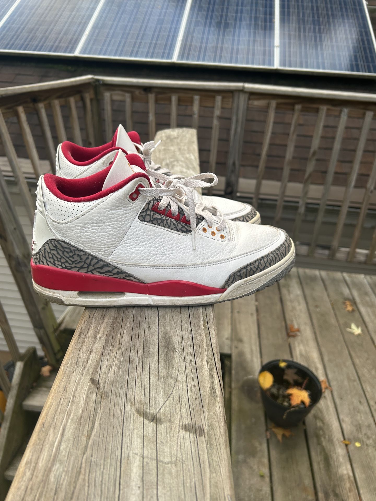 Fire Red Jordan 3s