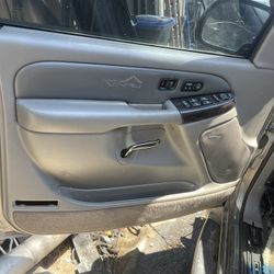 Gmc Yukon Denali Door Panel Part 