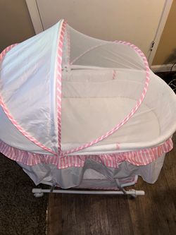 Baby girl Basinet