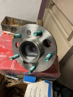 SKF Hub Bearing Rear For GM front Wheel Drive Cars Monte Carlo SS 00-05