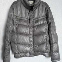 Levi’s Puffer Jacket