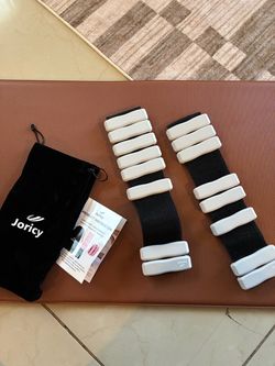Wrist / Ankle weights + Velvet Bag …